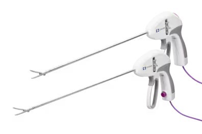 Performance advantages that give you the edge. The LigaSure™ XP Maryland jaw sealer-divider is advancing surgical energy to meet the evolving needs of surgeons and their patients. With the LigaSure™ XP Maryland jaw device, you get all the advantages of the LigaSure™ technology you’ve come to love, plus additional next-level benefits.